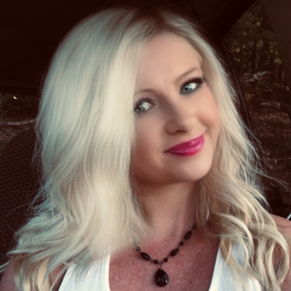 Meet your Posher, Lindsey